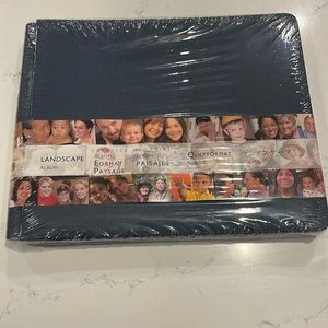 Creative Memories Flex-Hinge ‘Landscape’ Album new in packaging!